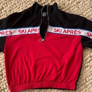 Ski Après Women's Red and Black Sweatshirt